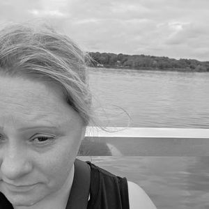 Meet your Posher, Kay